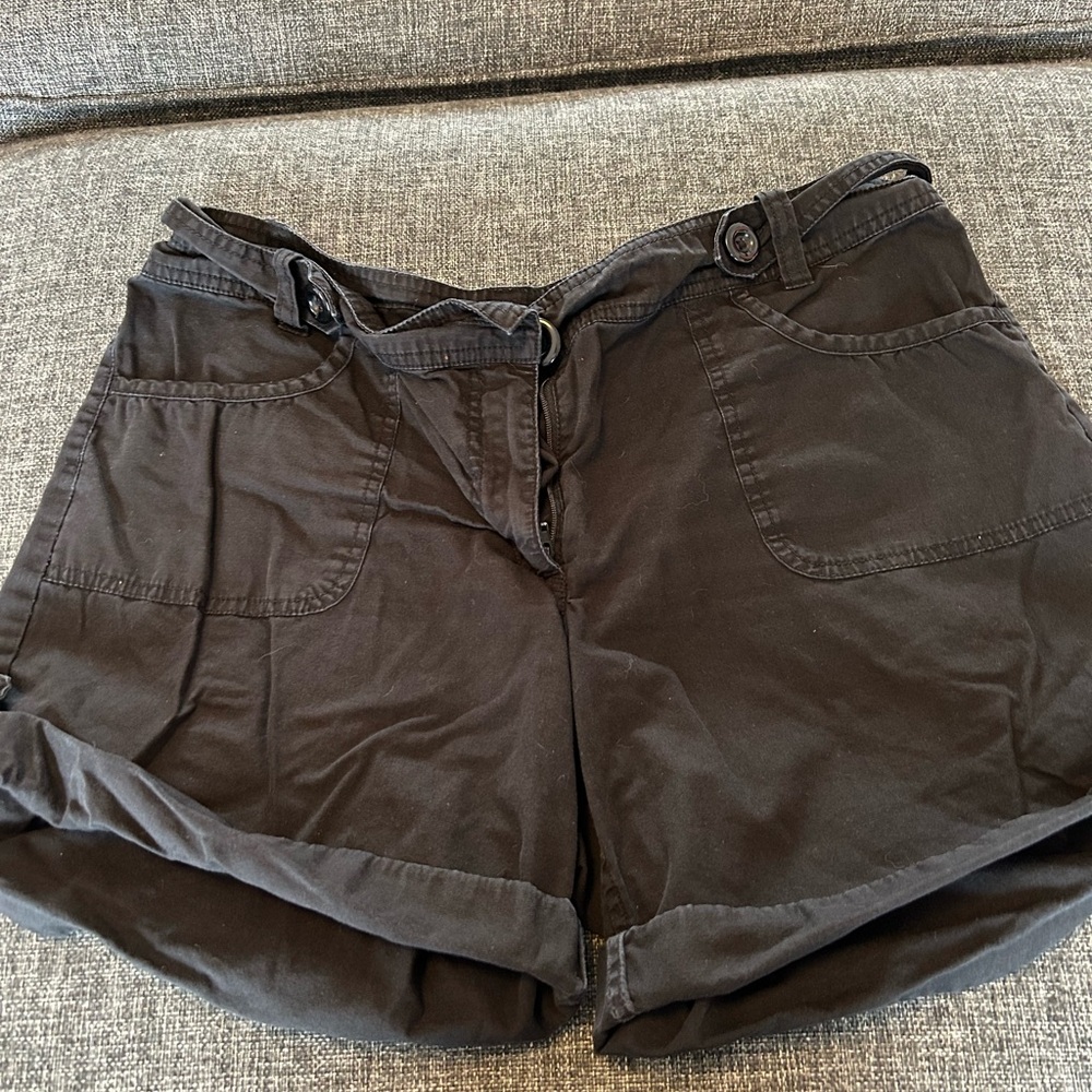 3/$20 H&M Black Cargo Shorts Relaxed Fit Lightweight